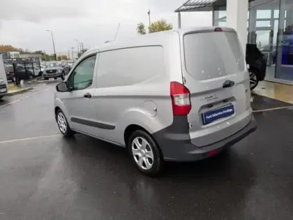 Photo 10 Ford Transit Courier  1.5 TDCI 100ch Stop&Start Trend