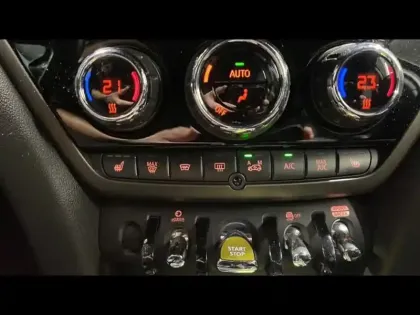 Photo 14 Mini Countryman  Cooper SE 125ch + 95ch  Essential ALL4 BVA6