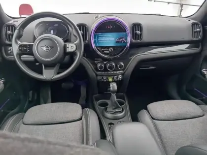 Photo 24 Mini Countryman  Cooper SE 125ch + 95ch  Essential ALL4 BVA6