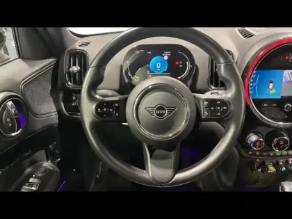 Photo 9 Mini Countryman  Cooper SE 125ch + 95ch  Essential ALL4 BVA6