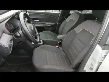 Photo 9 Dacia Jogger  1.0 ECO-G 100ch SL Extreme+ 7 places