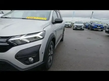 Photo 13 Dacia Jogger  1.0 ECO-G 100ch SL Extreme+ 7 places