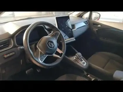 Photo 8 Renault Captur  1.6 E-Tech full hybrid 145ch esprit Alpine