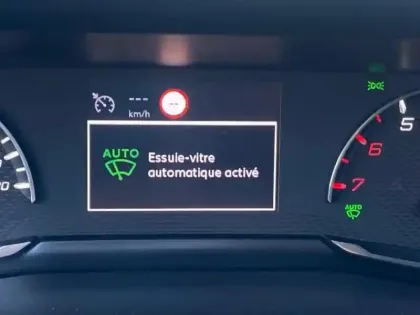 Photo 14 Peugeot 208  1.2 PureTech 100ch S&S Allure EAT8