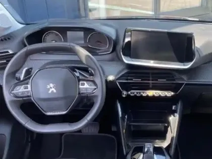 Photo 5 Peugeot 208  1.2 PureTech 100ch S&S Allure EAT8