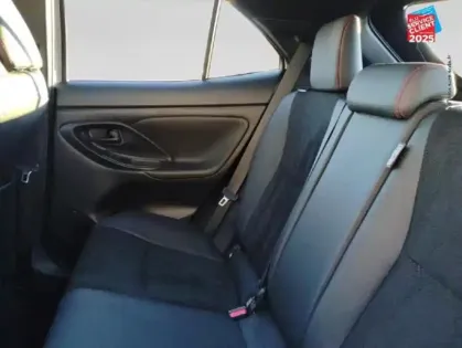 Photo 25 Toyota Yaris  Cross 116h GR Sport MY22 Tpano Sieges chauf Camera JBL