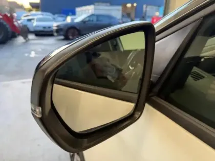 Photo 5 Peugeot 5008  1.5 BlueHDi 130ch S&S Allure Business EAT8