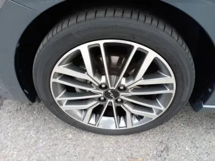 Photo 8 Kia Rio  1.0 T-GDI 100ch MHEV GT-Line iBVM6