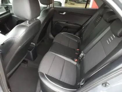 Photo 11 Kia Rio  1.0 T-GDI 100ch MHEV GT-Line iBVM6