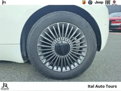 Photo 10 Fiat 500  e/ELECTRIQUE 118ch Icône/TOIT PANO