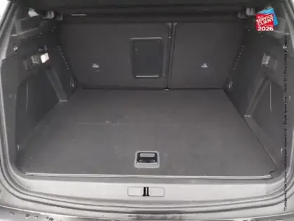 Photo 28 Peugeot 3008  HYBRID4 300ch GT e-EAT8 11cv