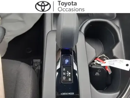 Photo 8 Toyota C-HR  1.8 Hybride 140ch Dynamic NG23