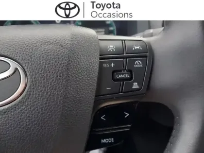 Photo 9 Toyota C-HR  1.8 Hybride 140ch Dynamic NG23