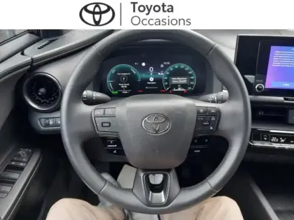 Photo 5 Toyota C-HR  1.8 Hybride 140ch Dynamic NG23