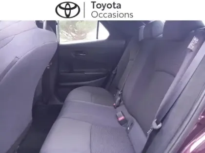 Photo 13 Toyota C-HR  1.8 Hybride 140ch Dynamic NG23