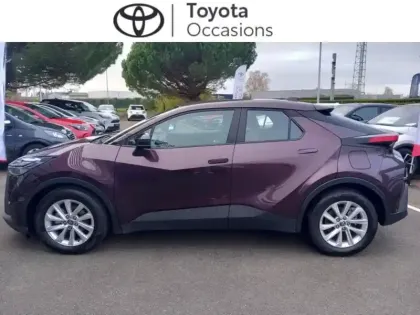 Photo 2 Toyota C-HR  1.8 Hybride 140ch Dynamic NG23