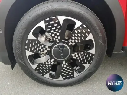 Photo 27 Fiat 600  1.2 Hybrid 136ch La Prima DCT6