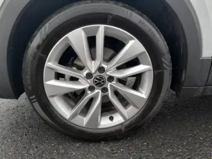 Photo 4 Volkswagen T-cross  1.0 TSI 116ch VW Edition DSG7