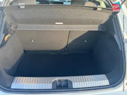 Photo 28 Nissan Micra  Electrique 52kWh 150ch Advance