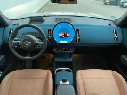 Photo 3 Mini Countryman  E 204ch Favoured