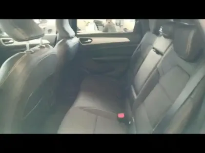 Photo 10 Renault Arkana  1.6 E-Tech 145ch full hybrid Techno -25