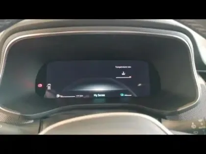 Photo 14 Renault Arkana  1.6 E-Tech 145ch full hybrid Techno -25