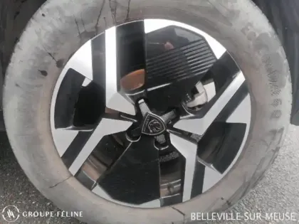 Photo 10 Peugeot 2008  1.2 PureTech 100ch S&S Allure