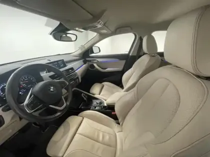 Photo 3 BMW X2  sDrive18iA 140ch Lounge Plus DKG7 Euro6d-T