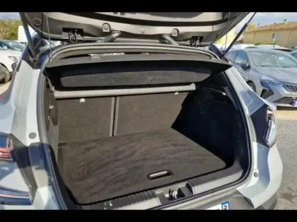 Photo 11 Renault Captur  1.6 E-Tech full hybrid 145ch esprit Alpine