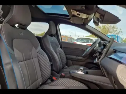 Photo 9 Renault Captur  1.6 E-Tech full hybrid 145ch esprit Alpine