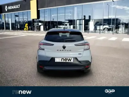 Photo 4 Renault Captur  1.6 E-Tech full hybrid 145ch esprit Alpine