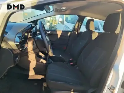 Photo 8 Ford Fiesta  1.1 85ch Cool & Connect 5p Euro6.2
