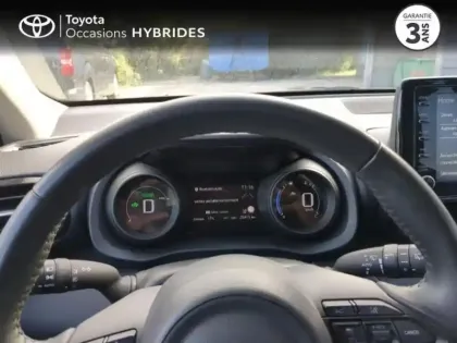 Photo 12 Toyota Yaris  116h Design 5p MY22