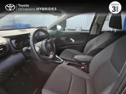 Photo 10 Toyota Yaris  116h Design 5p MY22