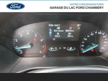 Photo 8 Ford Focus  1.0 EcoBoost 125ch mHEV Titanium X