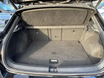 Photo 8 Volkswagen T-roc  1.5 TSI EVO 150ch R-Line DSG7 S&S