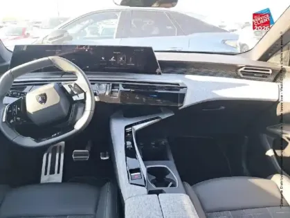 Photo 12 Peugeot 3008  1.2 Hybrid 145ch GT e-DCS6