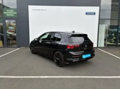 Photo 1 Volkswagen Golf  1.5 eTSI OPF 150ch R-Line DSG7