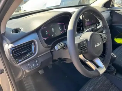 Photo 8 Kia Stonic  1.0 T-GDi 100ch Active