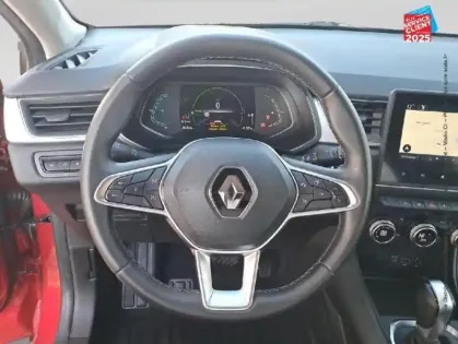 Photo 11 Renault Captur  1.6 E-Tech hybride 145ch Intens -21 GPS