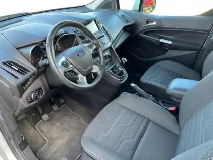 Photo 6 Ford Tourneo Connect  1.0 EcoBoost 100ch Stop&Start Titanium Euro6