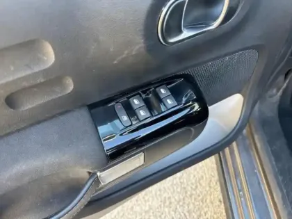 Photo 11 Citroën C3  1.2 PureTech 83ch S&S Shine