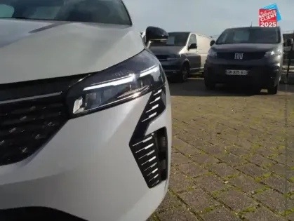 Photo 27 Renault Clio  1.0 TCe 90ch Evolution - 25 GPS