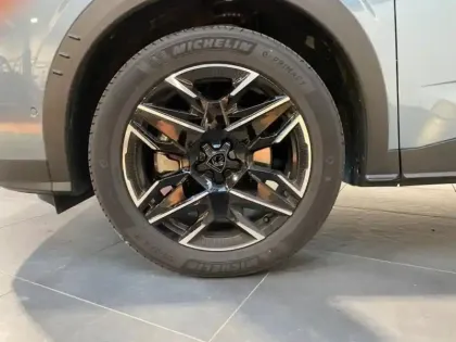 Photo 4 Peugeot 5008  Hybrid 145ch GT e-DCS6