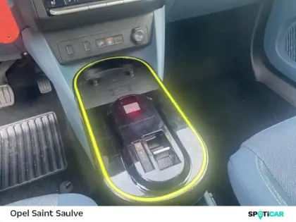 Photo 13 Fiat Grande Panda  1.2 Hybrid Turbo 110ch La Prima eDCT6