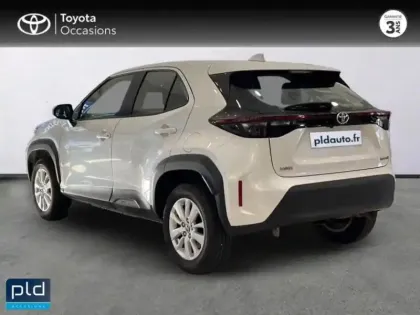 Photo 1 Toyota Yaris  Cross 116h Dynamic Business + Programme Beyond Zero Academy MY22