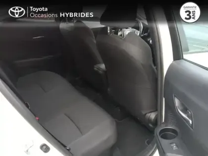 Photo 6 Toyota C-HR  2.0 Hybride Rechargeable 225ch Collection Premiere NG23