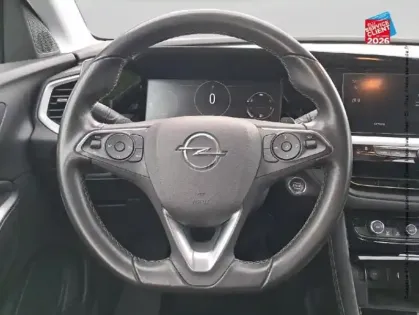 Photo 26 Opel Grandland  1.2 Turbo 130ch Design/Tech BVA8 Camera Carplay