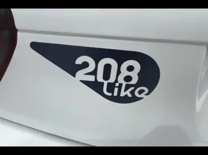 Photo 13 Peugeot 208  1.2 PureTech 68ch E6.c Like 5p