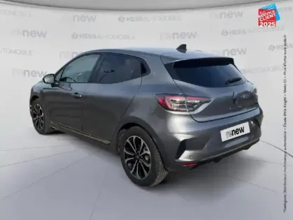 Photo 7 Renault Clio  1.6 E-Tech 145ch full hybrid Techno - 25